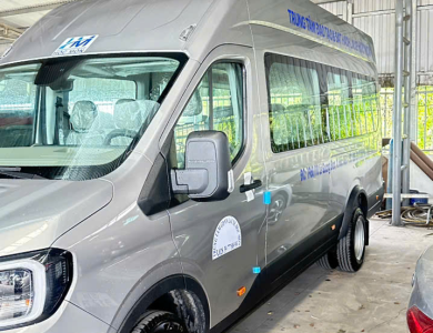 Xe hạng D2