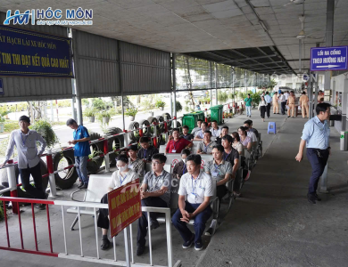 Hình ảnh học viên tập trung dự thi