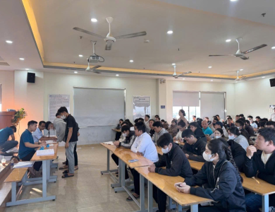 Hình ảnh học viên tập trung dự thi