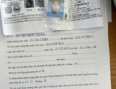 Học viên đăng kí hồ sơ GPLX 