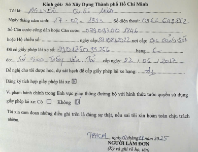 Học viên đăng kí hồ sơ GPLX 