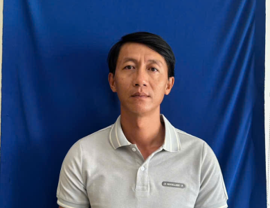 Học viên đăng kí hồ sơ GPLX 